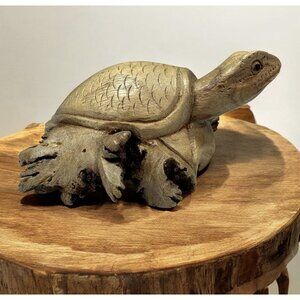 Hand Carved TURTLE China Berry Parasite Wood Folk Art Balinese Figurine 4.5”
